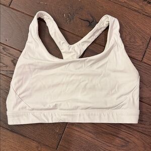 Athleta Ultimate white sports bra size medium